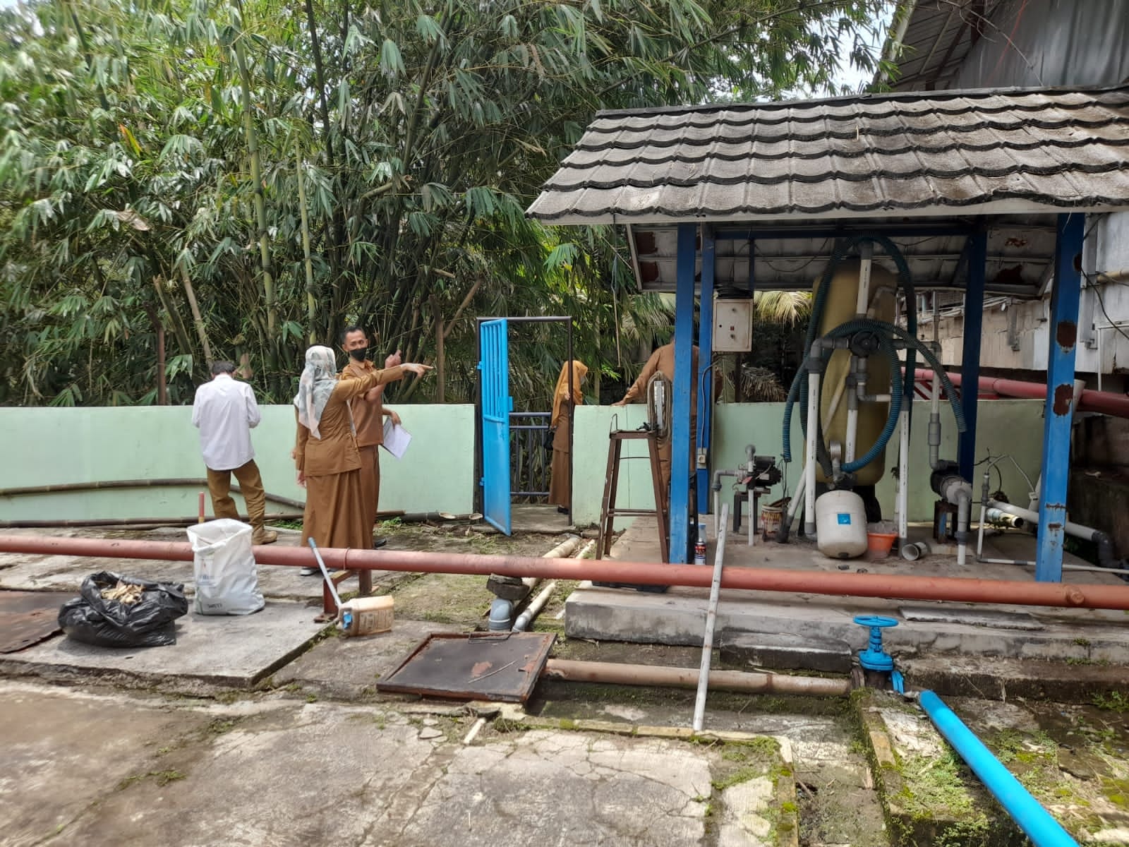 Dinas Lingkungan Hidup Kota Serang melakukan pengawasan pada salah satu Rumah Sakit di Kota Serang